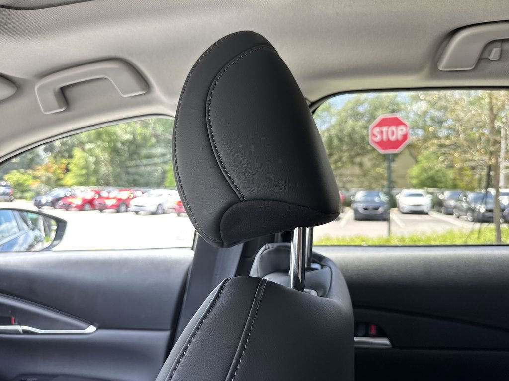 Certified 2025 MAZDA CX-30 AWD 2.5 S w/ Preferred Package image 16