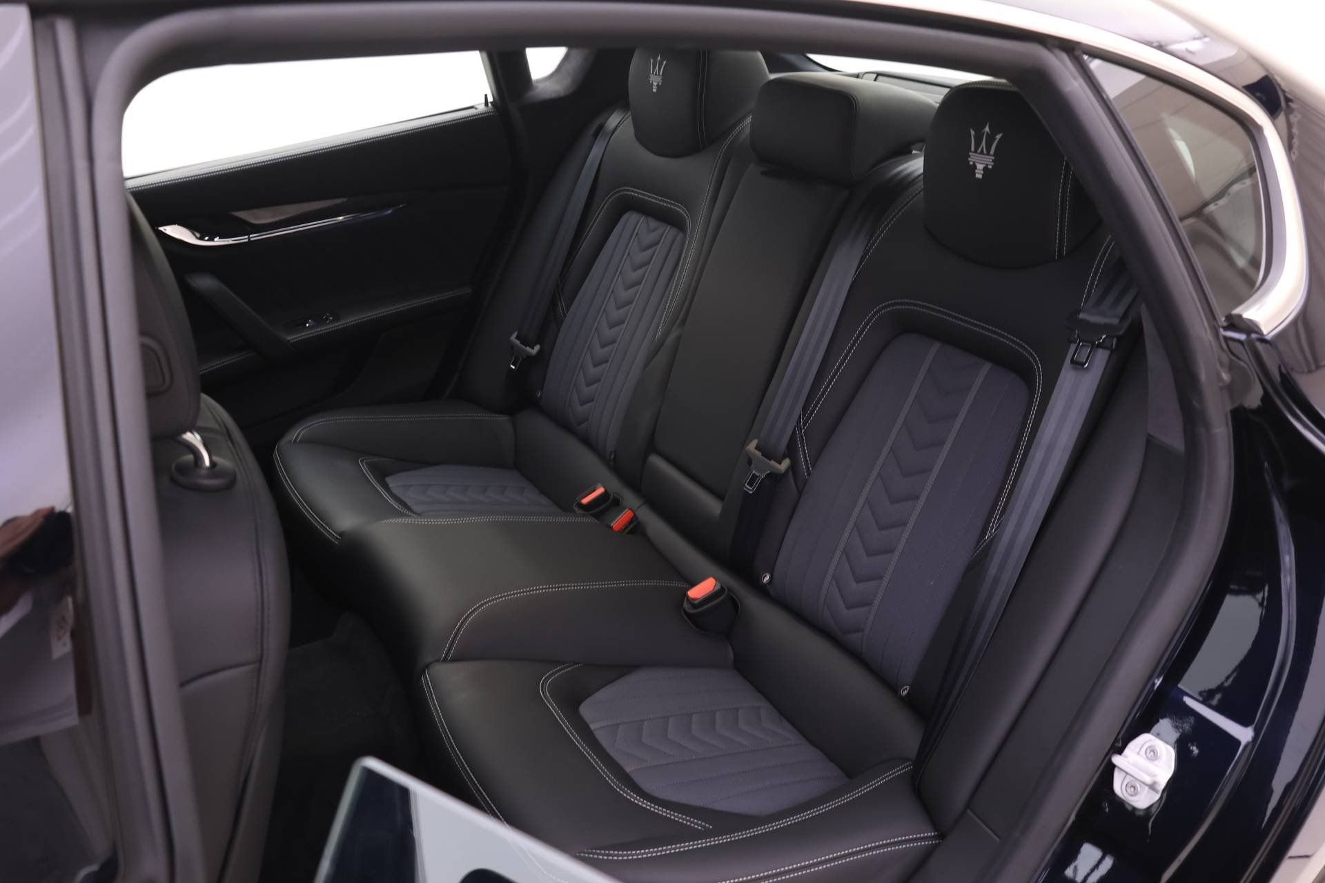 Used 2020 Maserati Quattroporte GTS GranLusso image 17