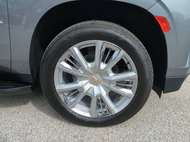 Certified 2022 Chevrolet Suburban High Country image 10