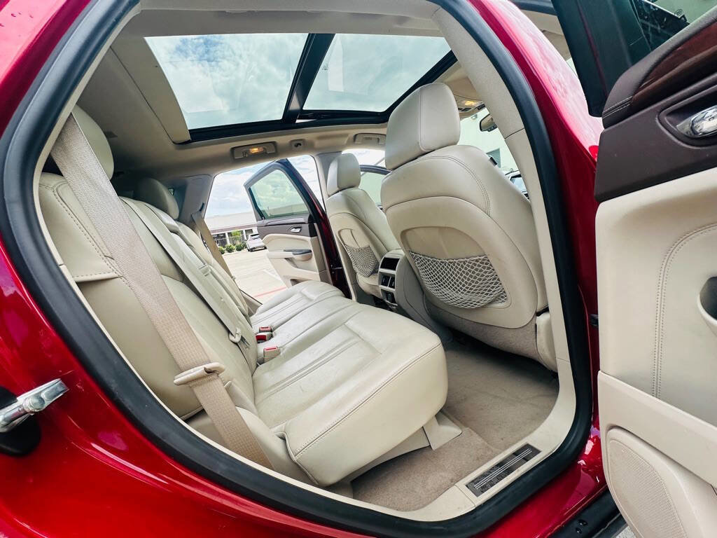 Used 2013 Cadillac SRX Luxury image 20