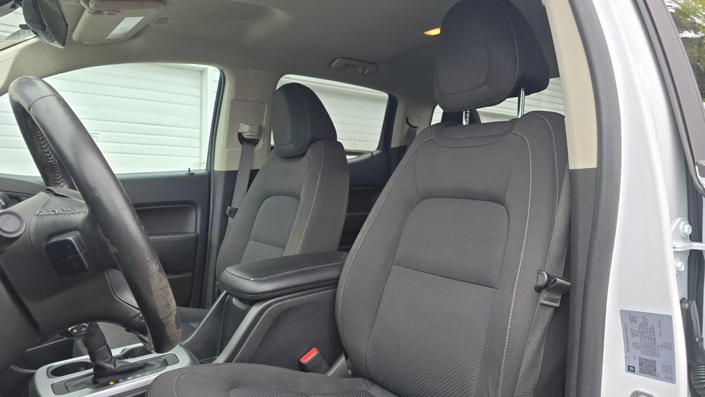 Used 2020 Chevrolet Colorado LT AWD/4WD image 22
