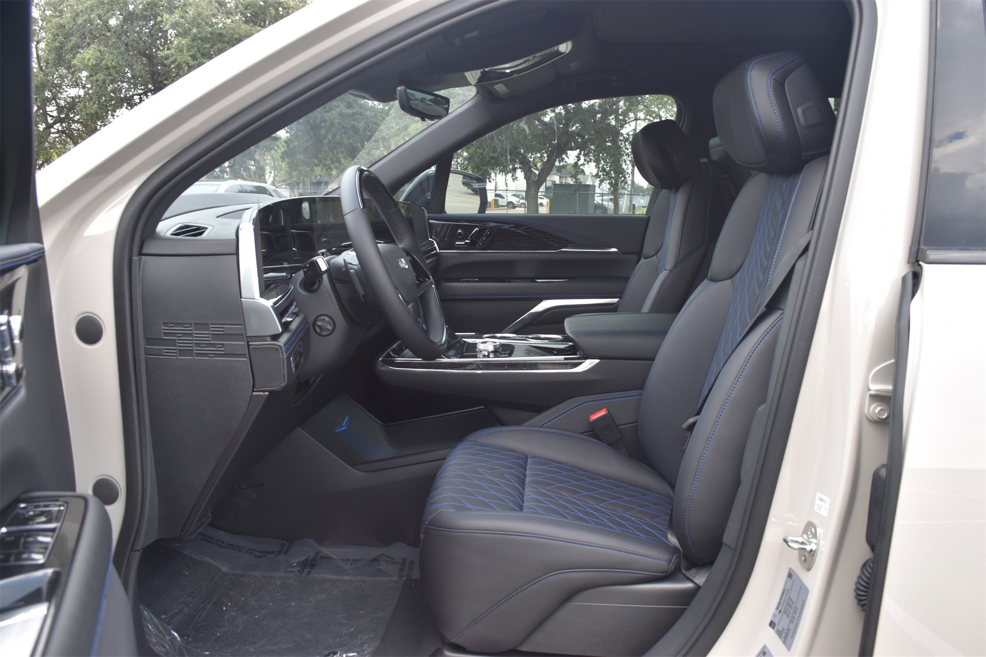 New 2026 Cadillac Escalade IQL Sport 1 image 18