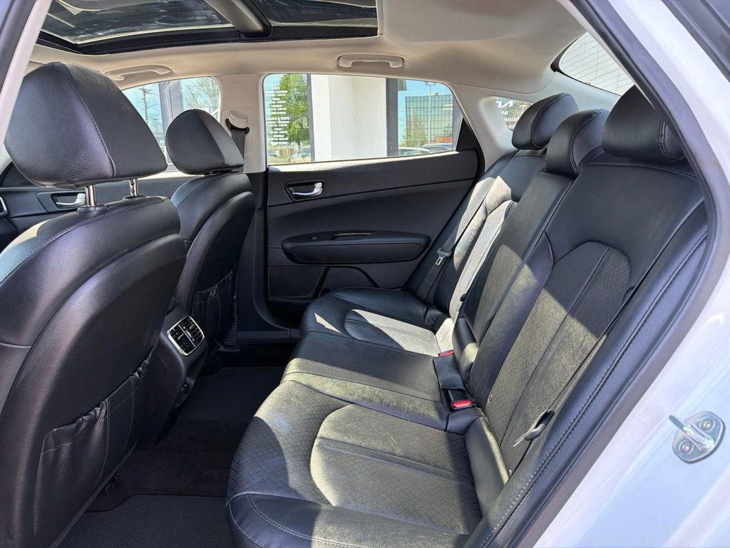 Used 2019 Kia Optima EX w/ EX Premium Package FWD image 16
