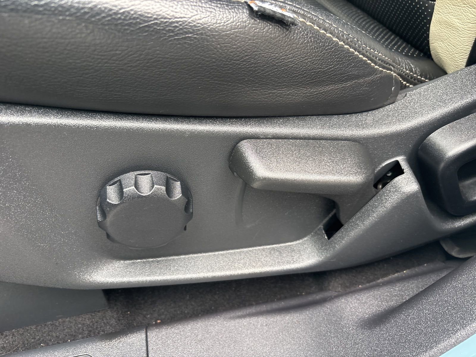 Used 2023 Ford Bronco Wildtrak image 15