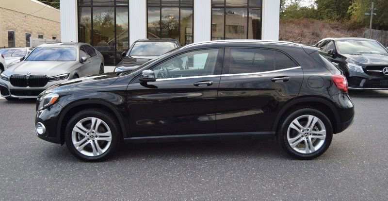 Used 2020 Mercedes-Benz GLA 250 4MATIC image 3