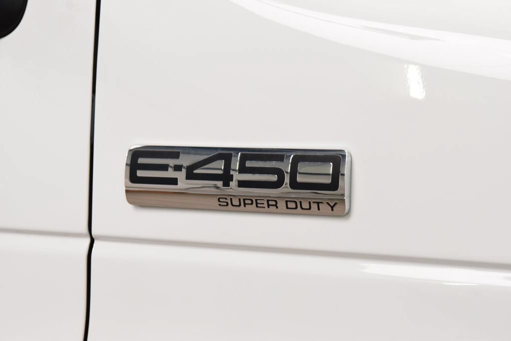 Used 2023 Ford E-450 and Econoline 450 Super Duty w/ Power Windows & Locks Group RWD image 8