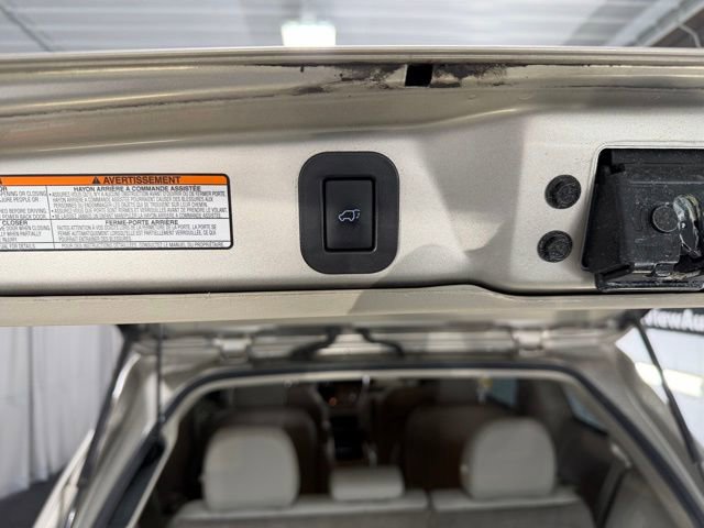 Used 2017 Toyota Sienna XLE w/ XLE Navigation Package AWD/4WD image 10