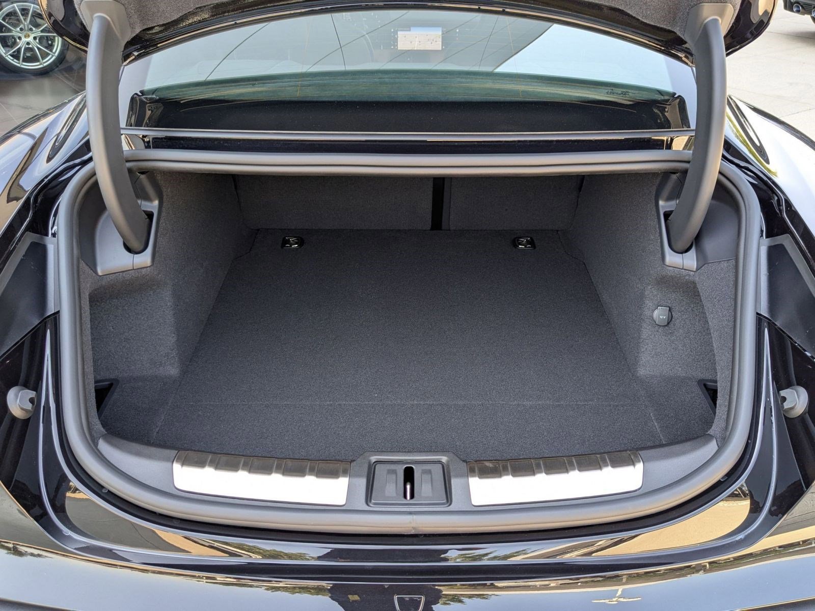 New 2026 Porsche Taycan GTS image 23