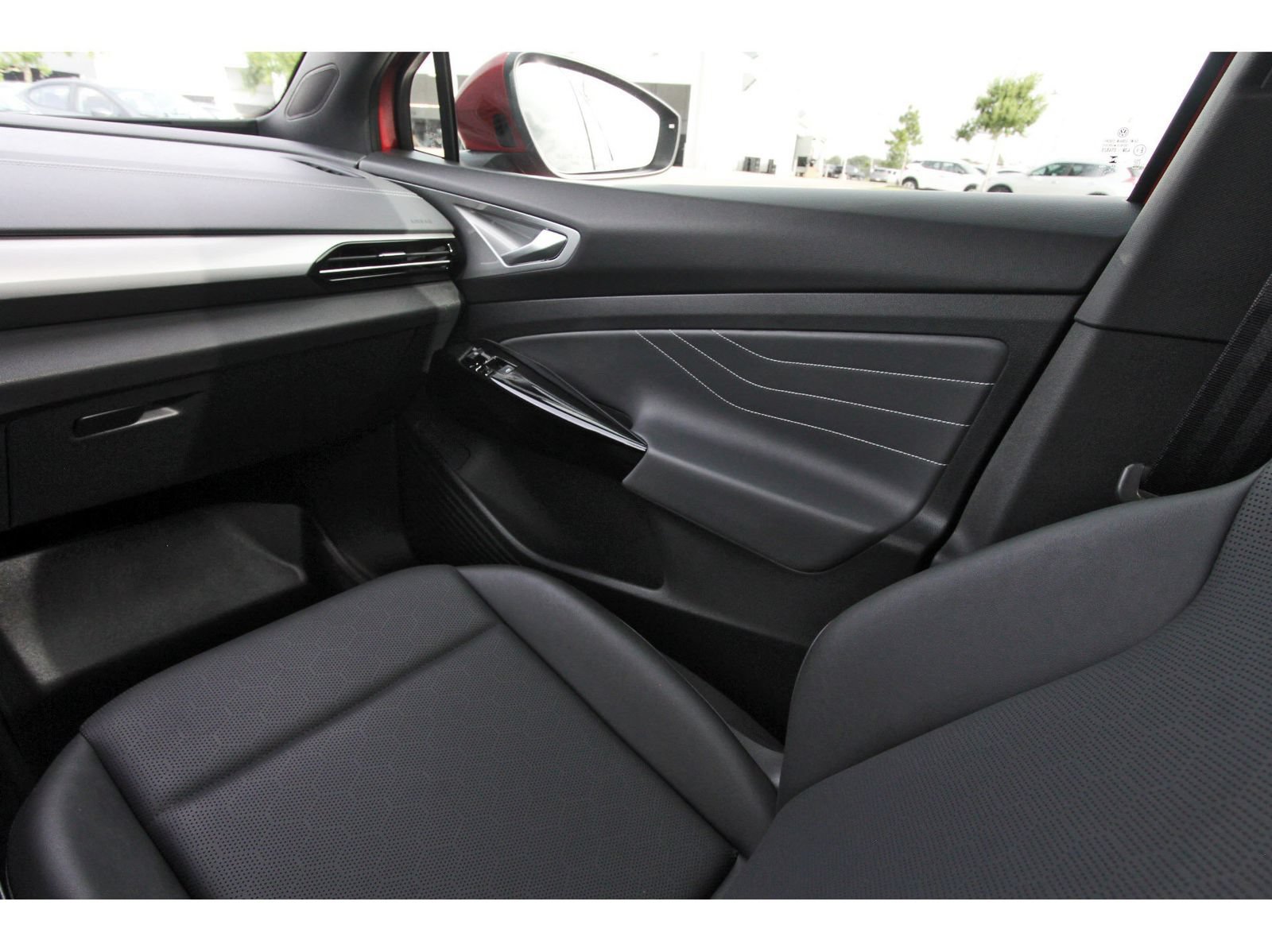 Used 2023 Volkswagen ID.4 Pro AWD/4WD image 13