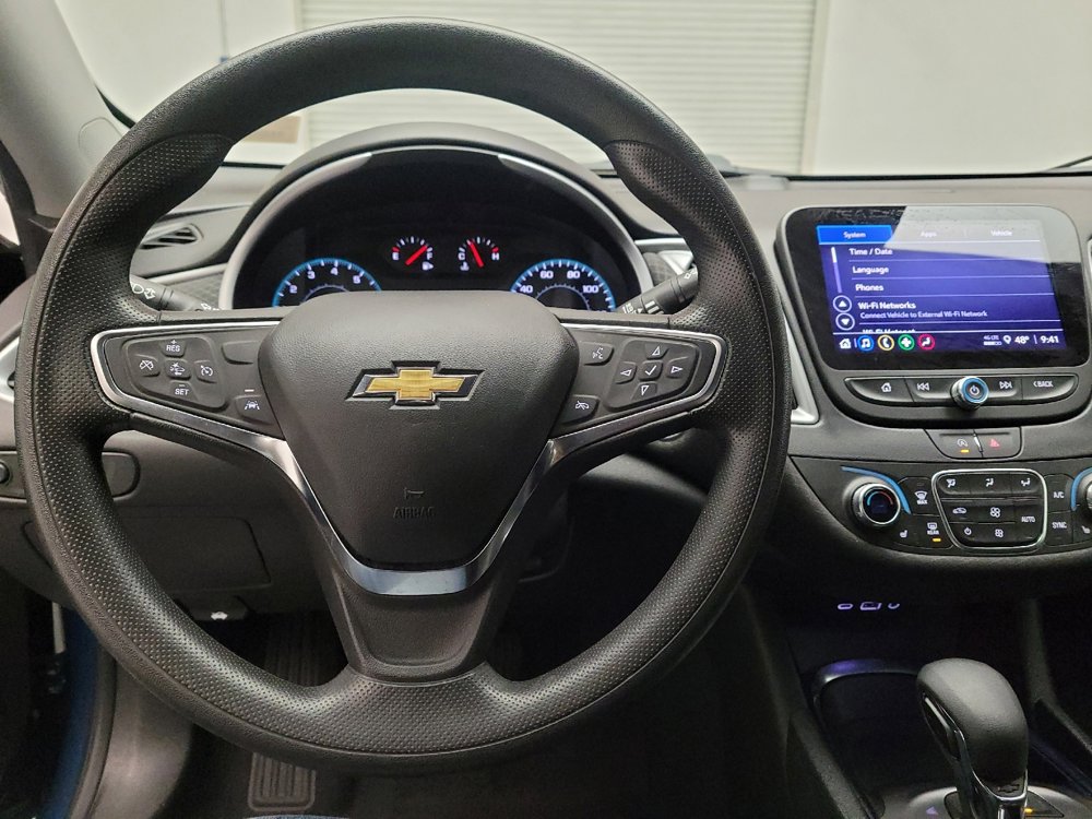 Used 2024 Chevrolet Malibu LT image 22