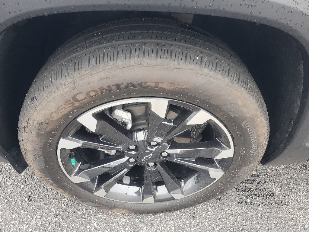 Used 2025 Chevrolet Equinox RS AWD/4WD image 12