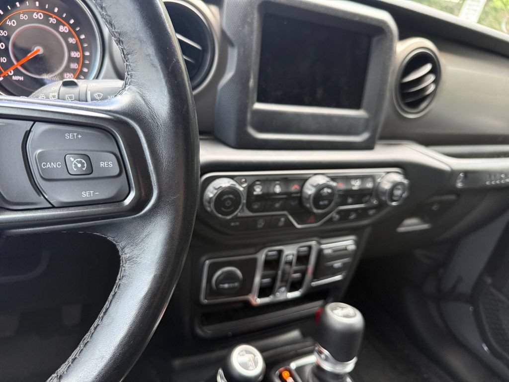 Used 2020 Jeep Wrangler Unlimited Sport AWD/4WD image 30