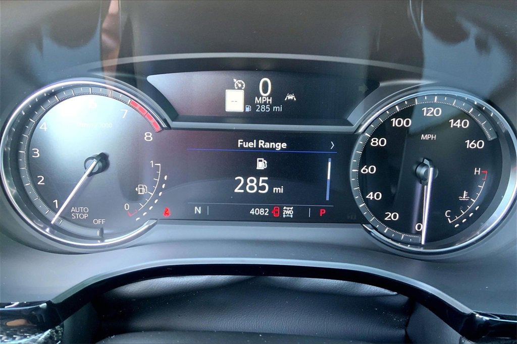 Used 2025 Cadillac XT5 Sportv image 25