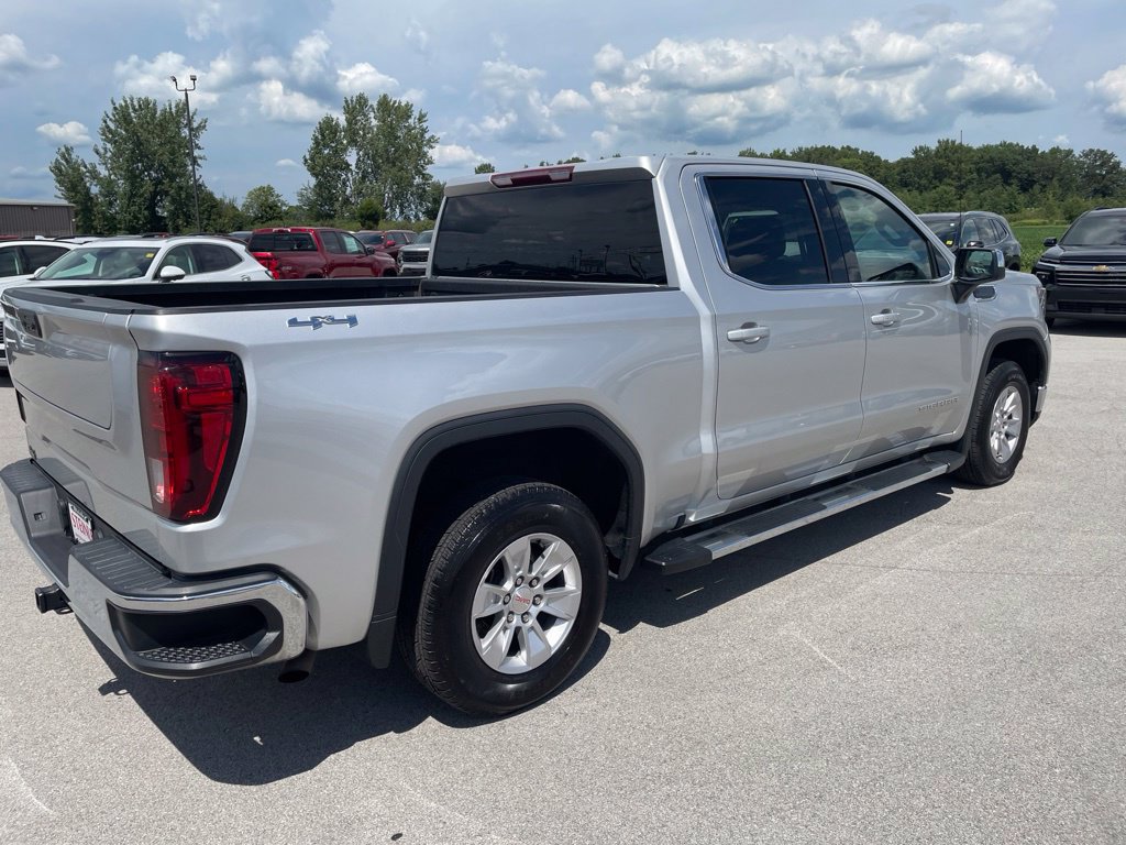 Used 2022 GMC Sierra 1500 SLE AWD/4WD image 8