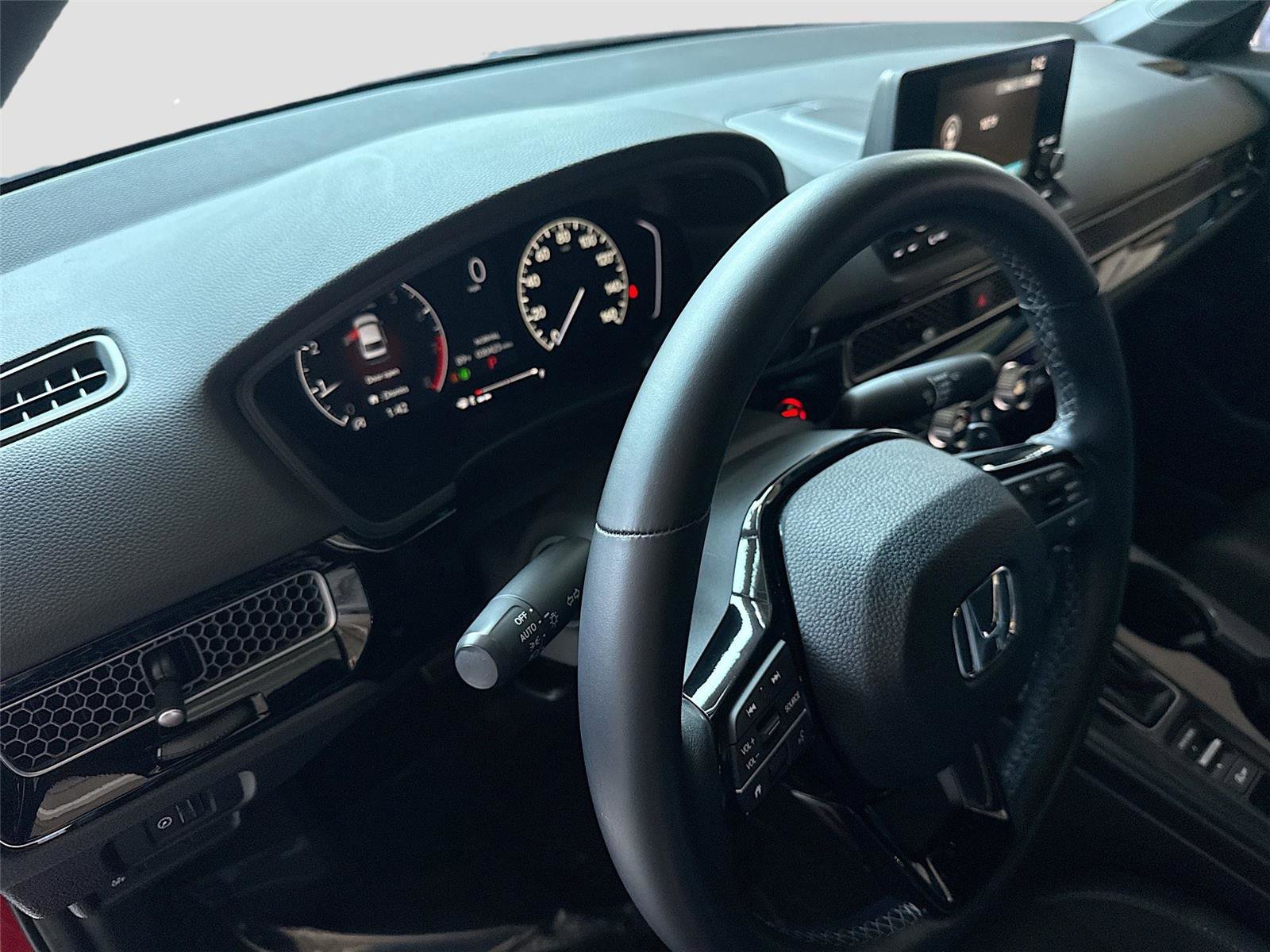 Used 2023 Honda Civic Sport image 9