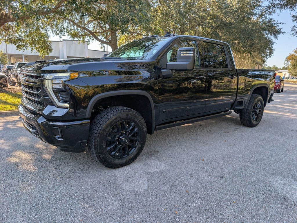 New 2026 Chevrolet Silverado 3500 High Country w/ Midnight Edition image 4