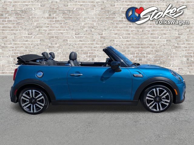 Used 2024 MINI Cooper S FWD image 3