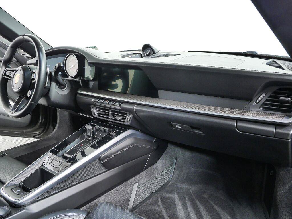Certified 2021 Porsche 911 Turbo S AWD/4WD image 21