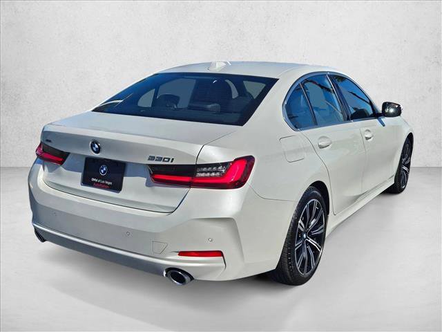 Used 2025 BMW 330i xDrive Sedan w/ Convenience Package image 5