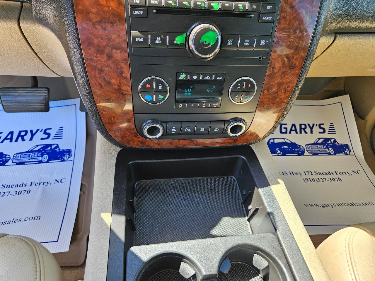Used 2007 Chevrolet Suburban LT w/ LT Preferred Equipment Group AWD/4WD image 22
