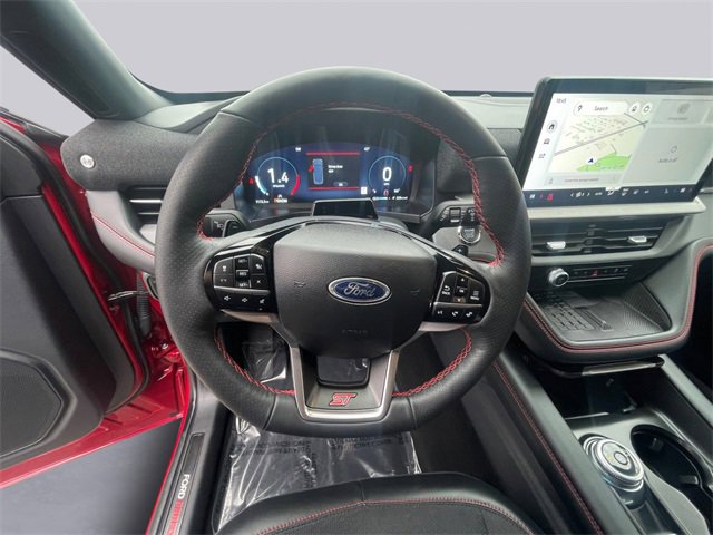 Used 2025 Ford Explorer ST image 13