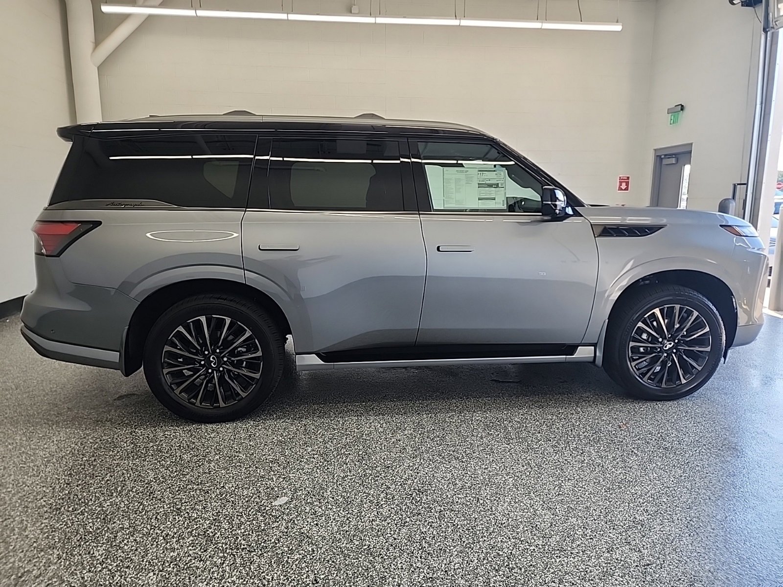 New 2026 INFINITI QX80 Autograph image 6
