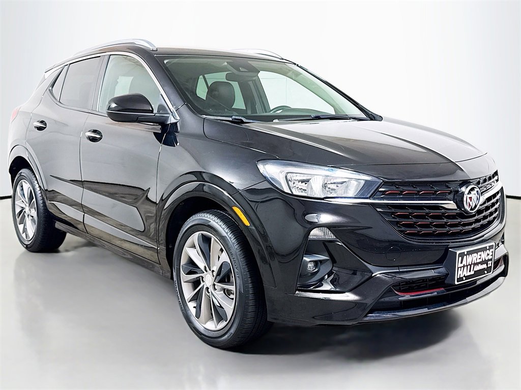 Used 2023 Buick Encore GX Select w/ Sport Touring Package image 3