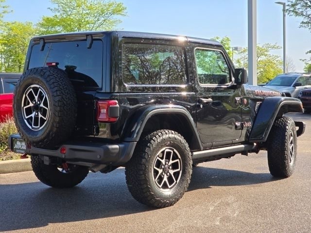 Used 2024 Jeep Wrangler Rubicon AWD/4WD image 32