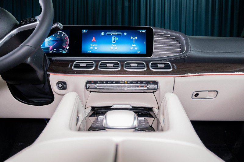 Certified 2026 Mercedes-Benz GLS 450 4MATIC image 23