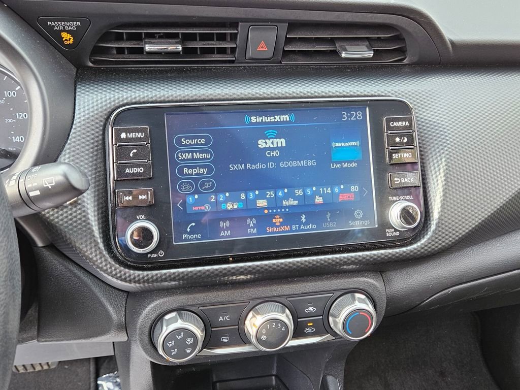 Used 2024 Nissan Kicks SV image 17