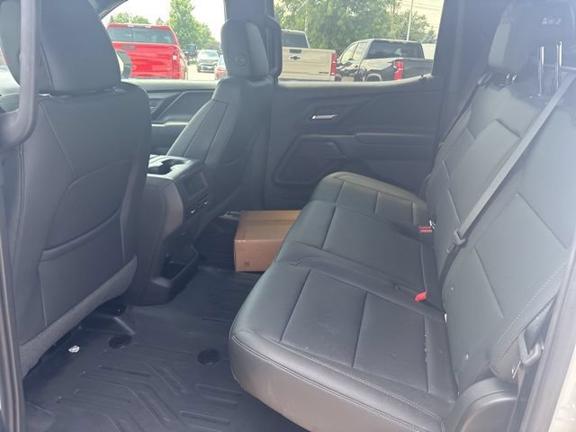 New 2024 Chevrolet Silverado EV W/T AWD/4WD image 18
