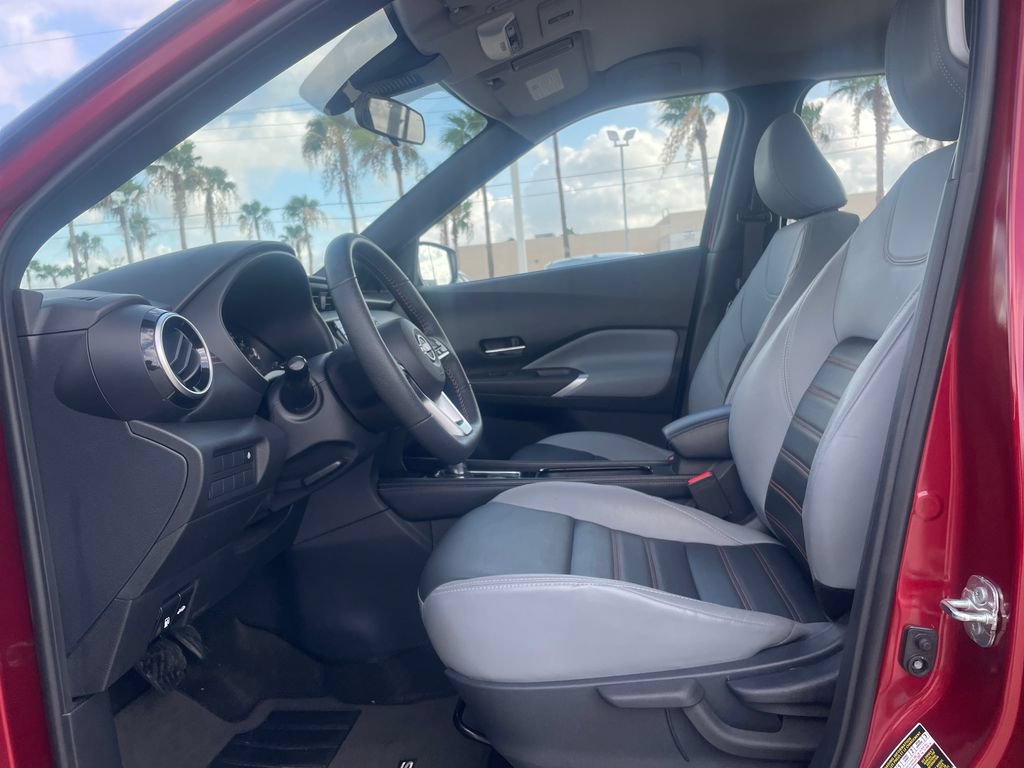 Certified 2024 Nissan Kicks SR w/ SR Premium Package FWD image 9