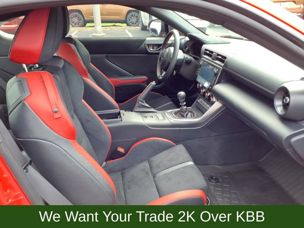 Used 2025 Subaru BRZ Limited RWD image 10