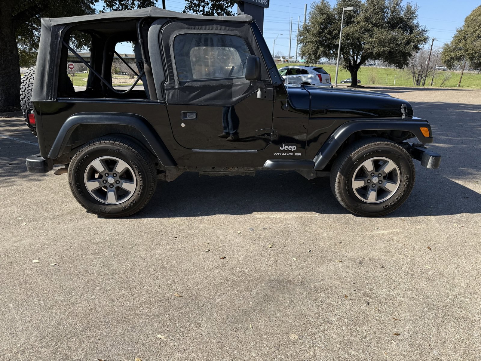 Used 2005 Jeep Wrangler SE AWD/4WD image 4