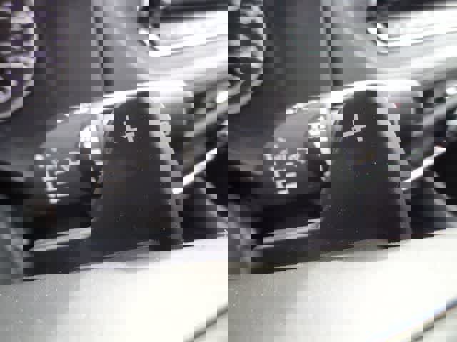 Used 2024 Nissan Rogue SV image 22