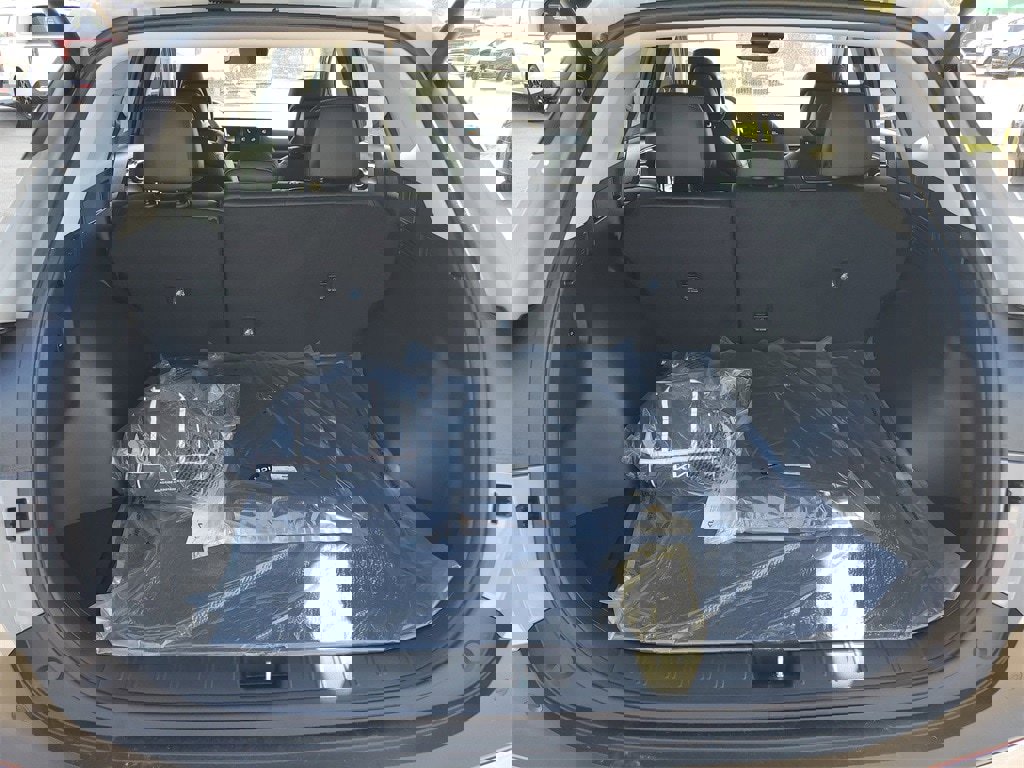 New 2026 Kia Sportage EX w/ EX Panorama Roof Package image 28