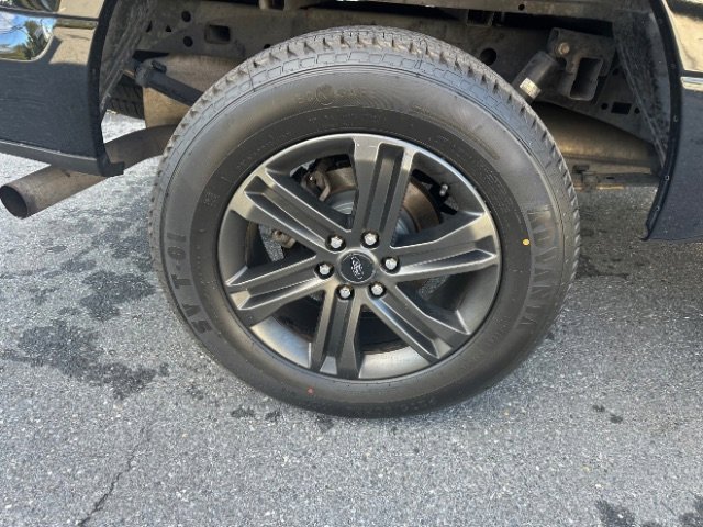 Used 2017 Ford F150 XLT image 13