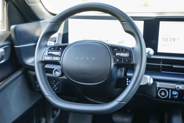 Certified 2025 Hyundai Ioniq 6 SEL image 18