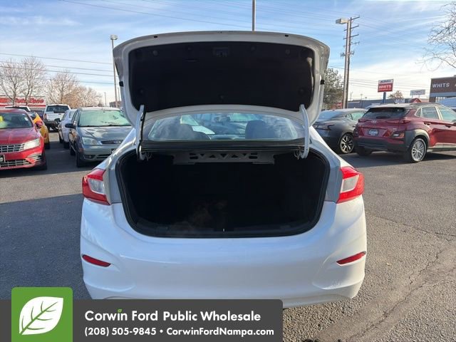 Used 2017 Chevrolet Cruze LT w/ Convenience Package image 30
