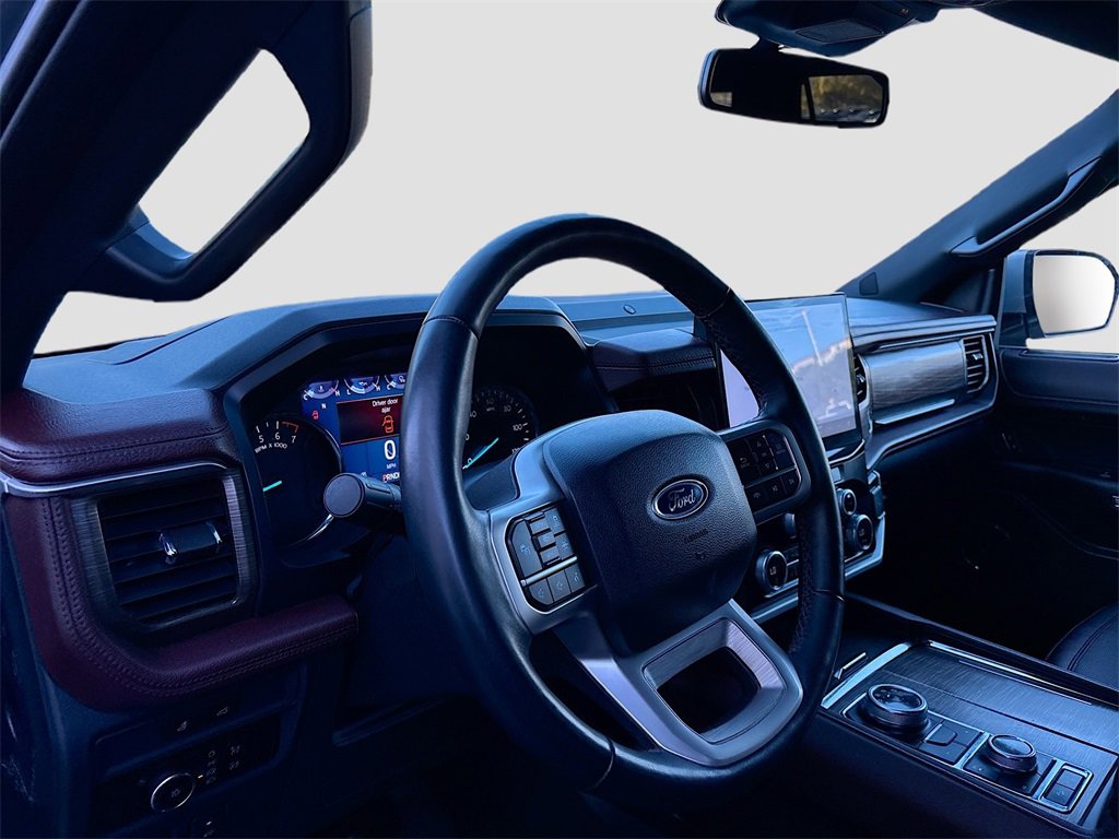 Used 2024 Ford Expedition Max Limited image 9
