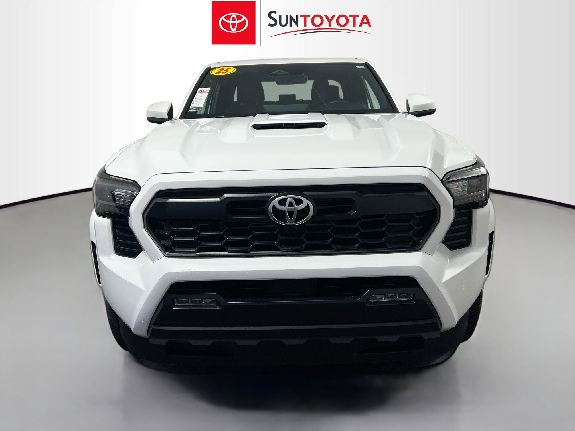 Used 2025 Toyota Tacoma TRD Sport image 10
