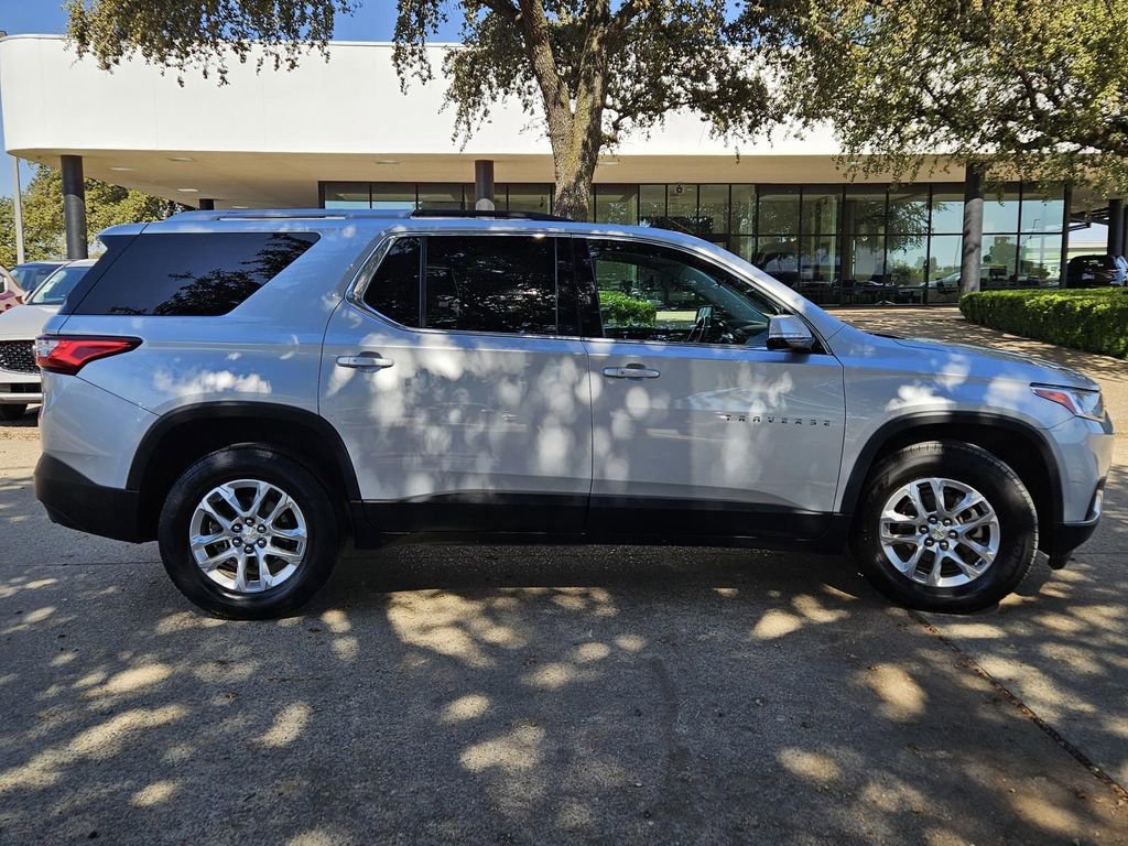 Used 2018 Chevrolet Traverse LT image 6