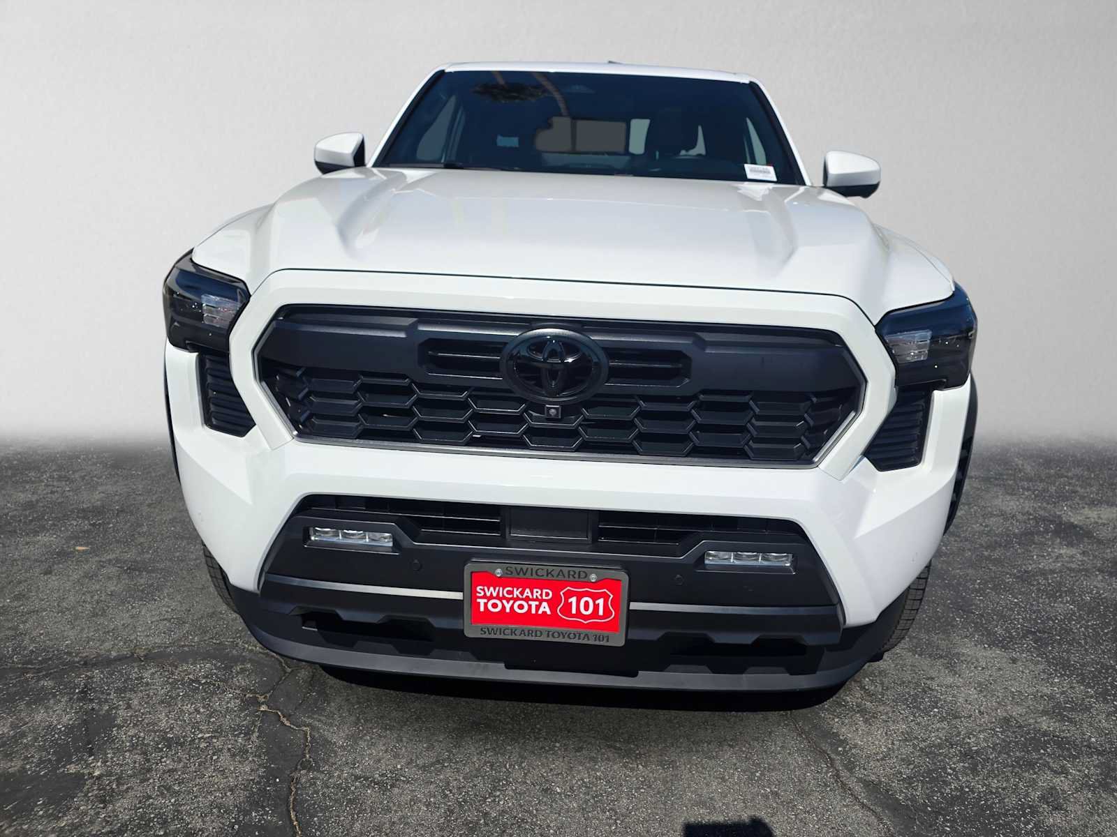 Used 2026 Toyota Tacoma TRD Off-Road w/ TRD Off Road Premium Package AWD/4WD image 8