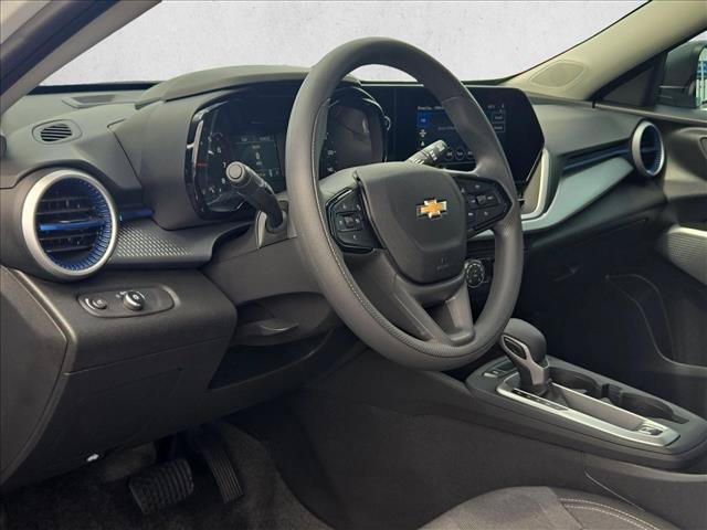 Certified 2025 Chevrolet Trax LS w/ Driver Confidence Package FWD image 10