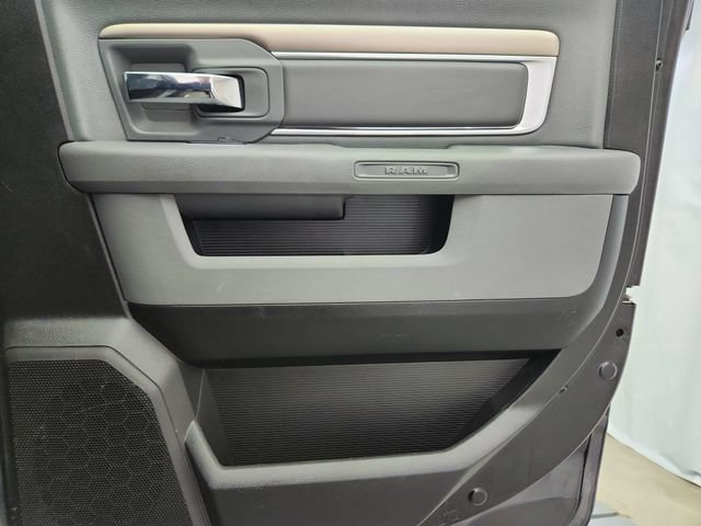 Used 2017 RAM 1500 Outdoorsman AWD/4WD image 25