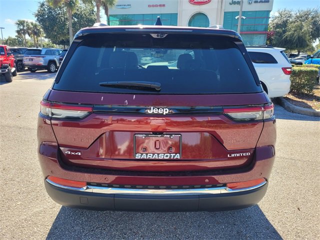 New 2025 Jeep Grand Cherokee Limited image 13