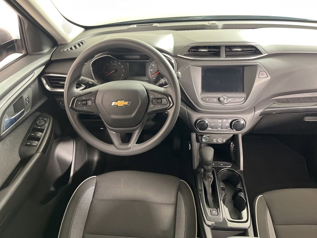 Used 2023 Chevrolet TrailBlazer LT image 5