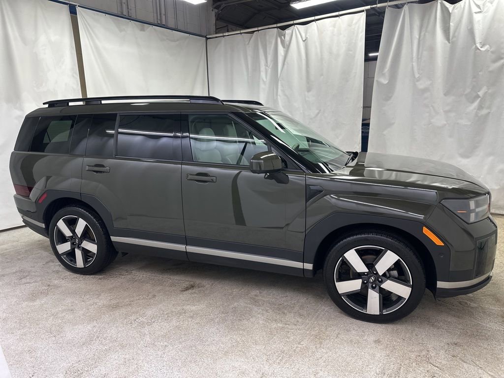 Used 2024 Hyundai Santa Fe Limited image 6