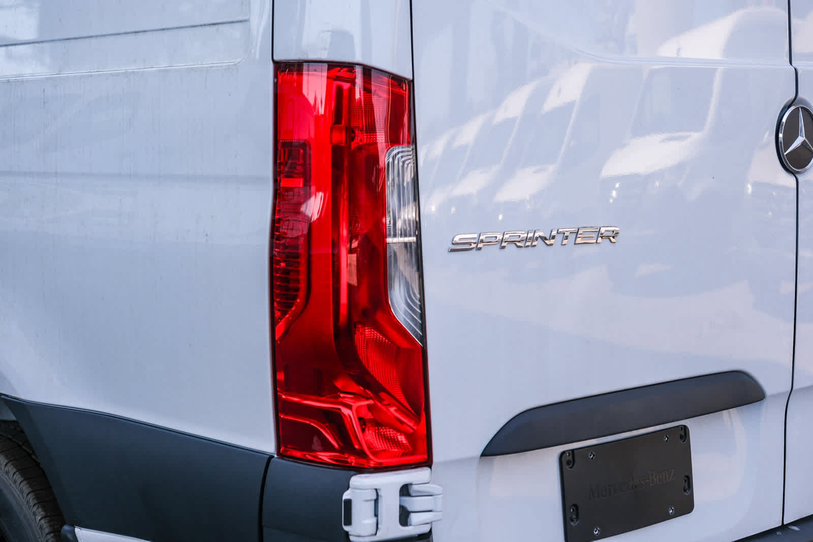 New 2025 Mercedes-Benz Sprinter 2500 image 12