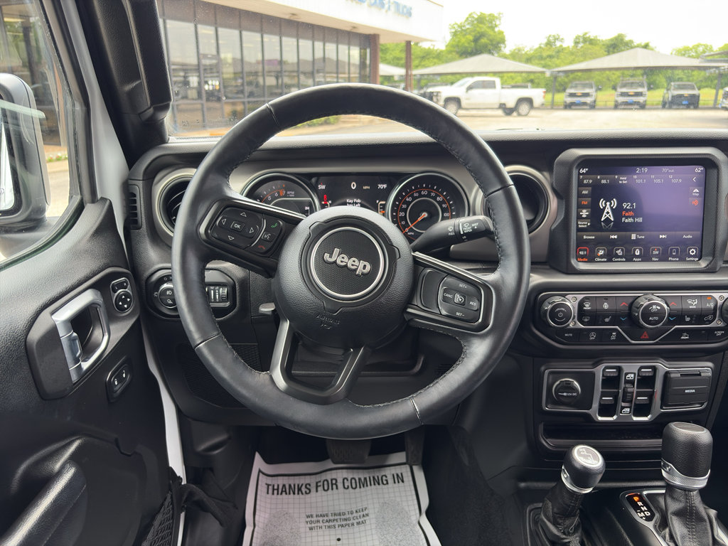 Used 2021 Jeep Gladiator Sport AWD/4WD image 18